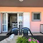 110 - Trilocale A Al Piano Terra Al Pineta Con Piscina Vicino Al Mare - Inclusa Apartamento
