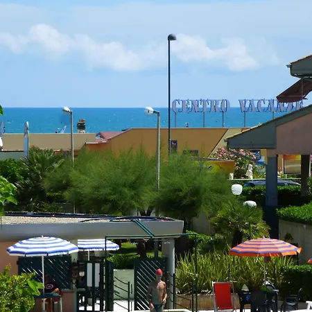 Appartement 110 - Appartamento Trilocale A Marcelli Al Piano Terra Al Residence Pineta Vicino Al Mare - Spiaggia Inclusa *
